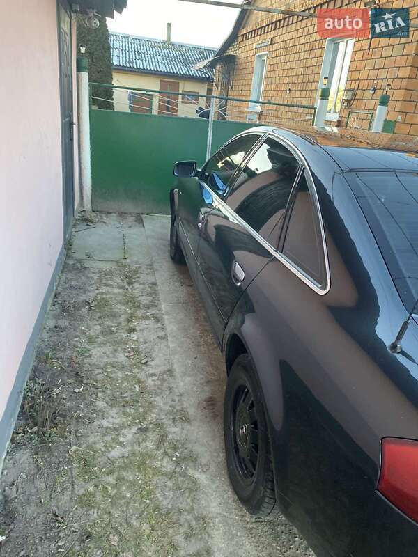 Седан Audi A6 1998 в Дубровице
