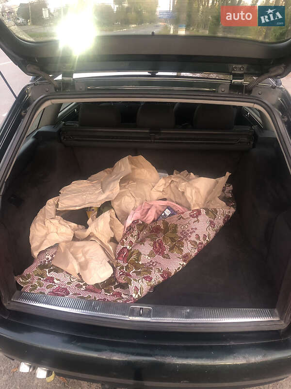 Универсал Audi A6 2002 в Переяславе