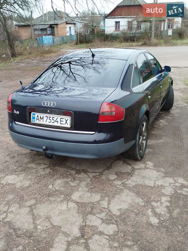 Седан Audi A6 2000 в Коростене