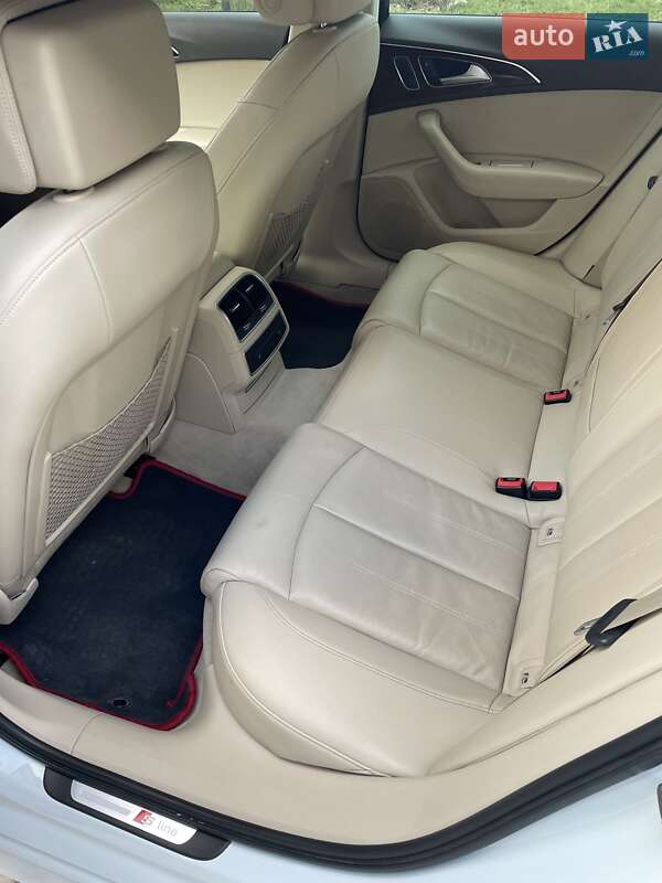 Седан Audi A6 2015 в Збаражі