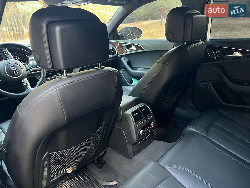 Седан Audi A6 2015 в Днепре