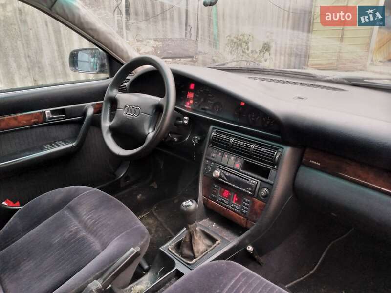 Седан Audi A6 1994 в Кегичевке