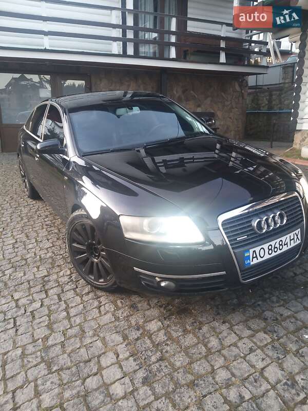 Седан Audi A6 2005 в Рахове