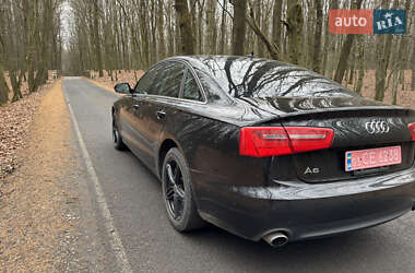 Седан Audi A6 2013 в 