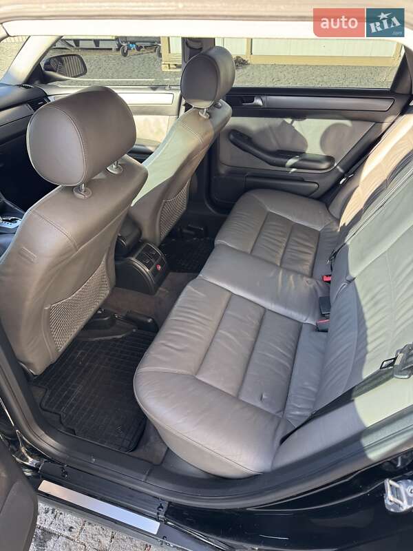 Универсал Audi A6 2002 в Киеве