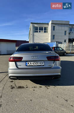 Седан Audi A6 2015 в 
