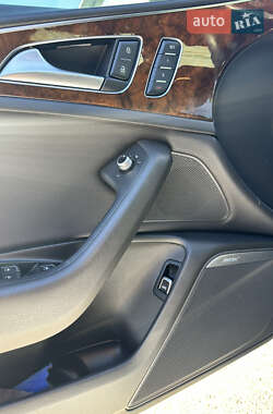 Седан Audi A6 2015 в 