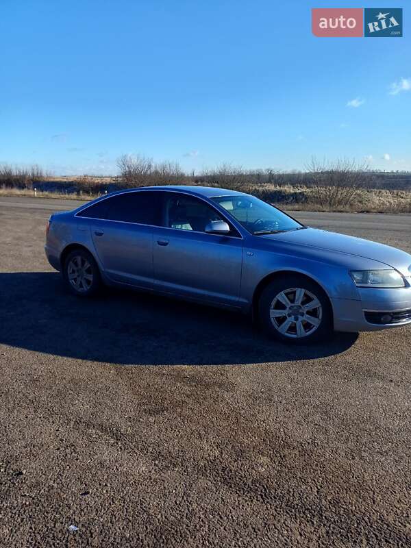 Седан Audi A6 2004 в Балті