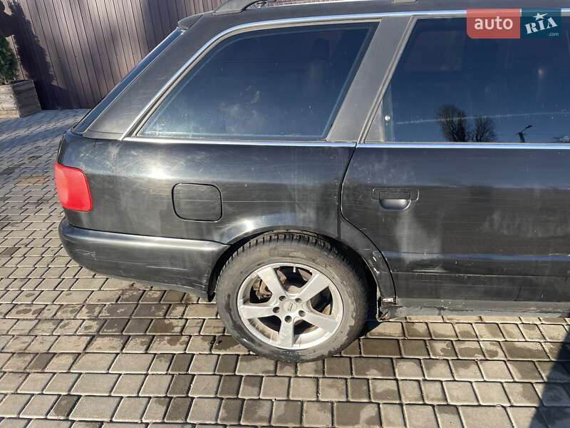 Универсал Audi A6 1995 в Раздельной
