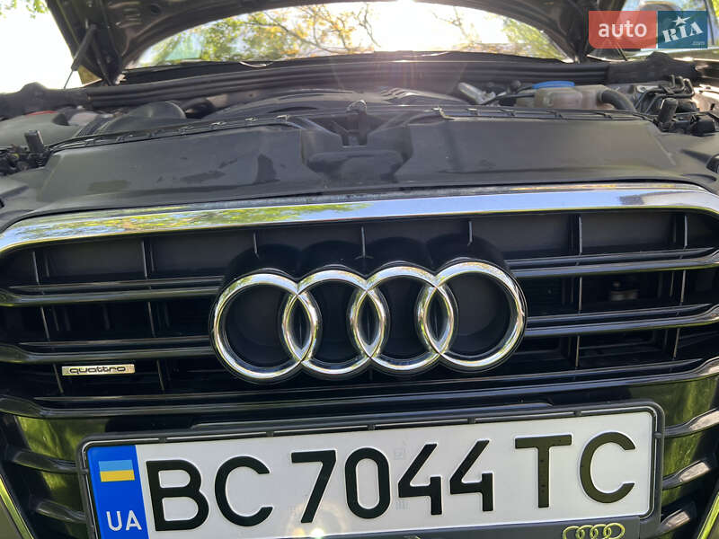 Седан Audi A6 2012 в Жовкве