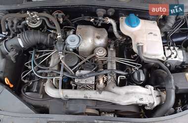 Універсал Audi A6 1998 в Ставищі