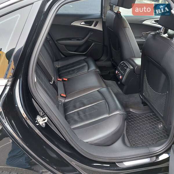 Седан Audi A6 2016 в Киеве
