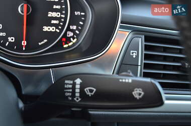 Седан Audi A6 2015 в 