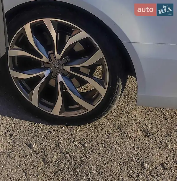 Audi A6 2014 VIN WAUFMAFC5FN029119 фото оголошення 15 з 87