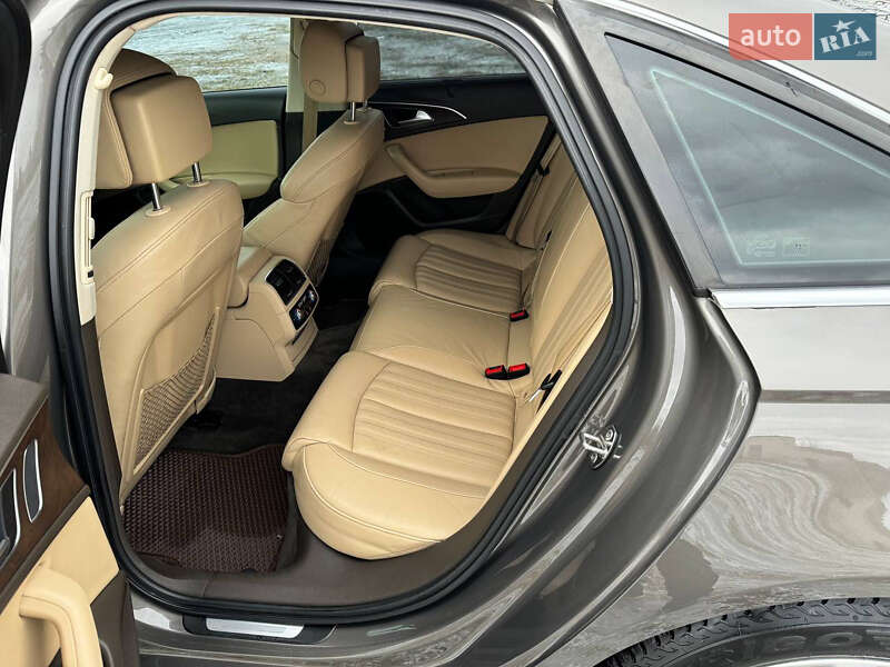 Седан Audi A6 2011 в Жидачове