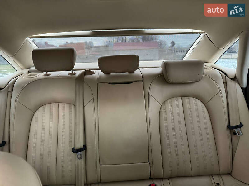 Седан Audi A6 2011 в Жидачове