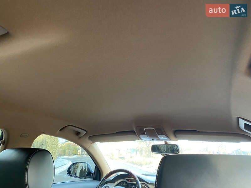 Седан Audi A6 2010 в Шептицькому