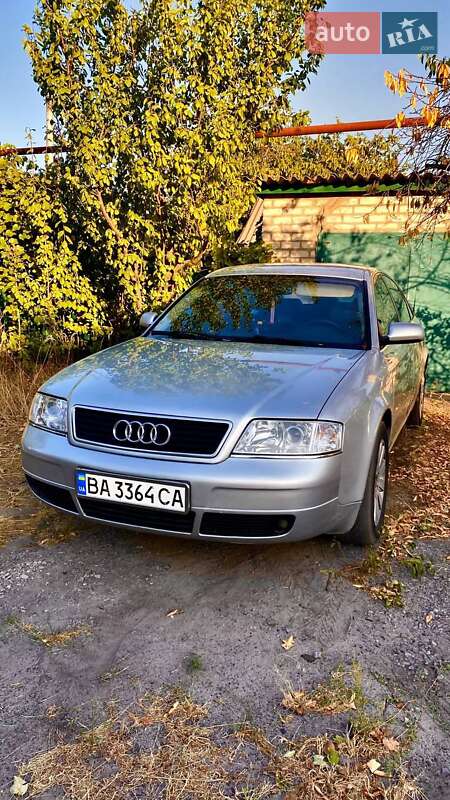 Седан Audi A6 2001 в Первомайске