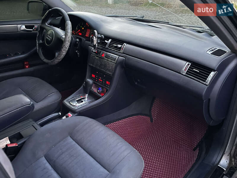 Седан Audi A6 2002 в Берегово