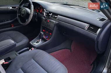 Седан Audi A6 2002 в 