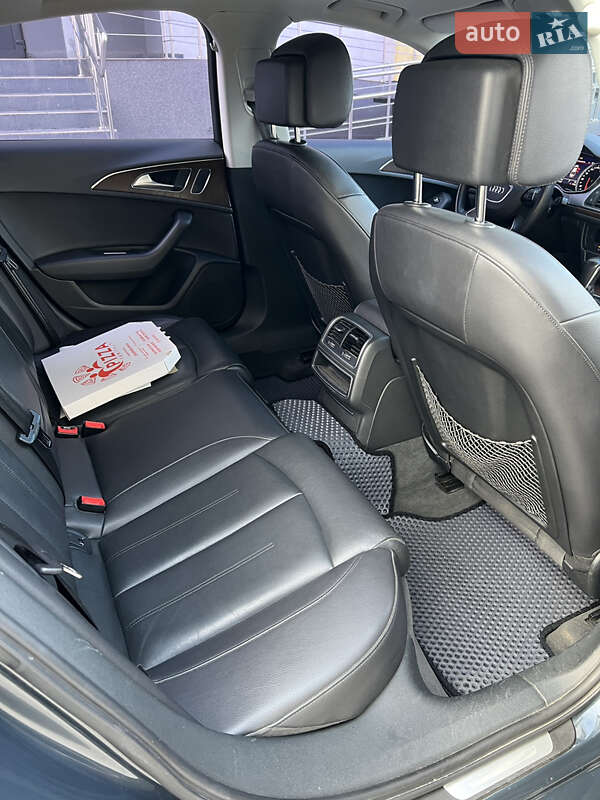 Седан Audi A6 2015 в Киеве