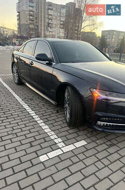 Седан Audi A6 2015 в 
