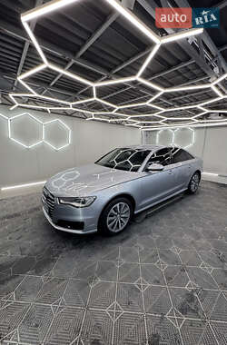 Седан Audi A6 2015 в 