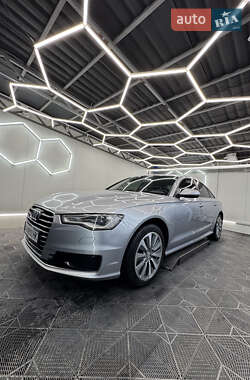 Седан Audi A6 2015 в 