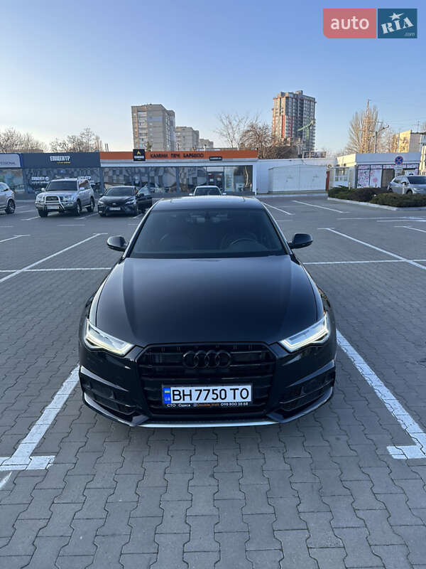 Седан Audi A6 2015 в Черновцах