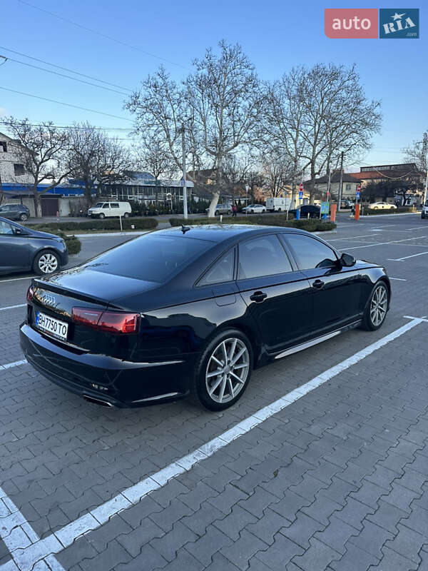 Седан Audi A6 2015 в Чернівцях