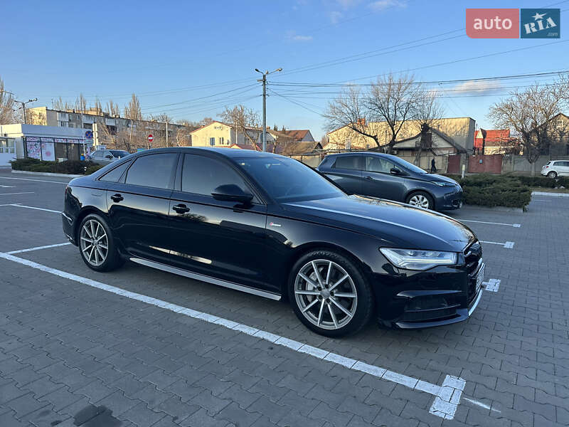Седан Audi A6 2015 в Чернівцях