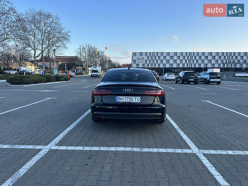 Седан Audi A6 2015 в Чернівцях