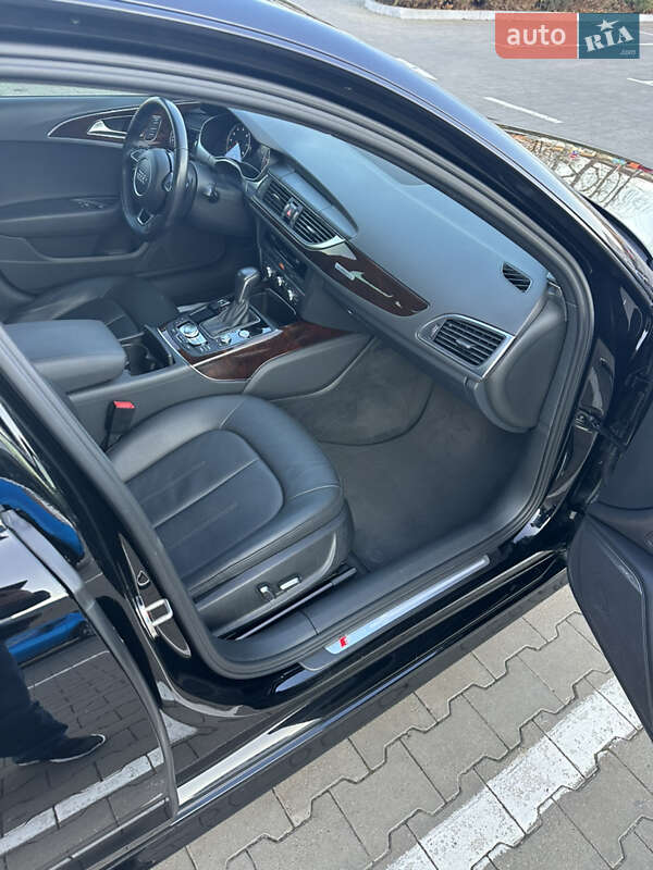 Седан Audi A6 2015 в Чернівцях