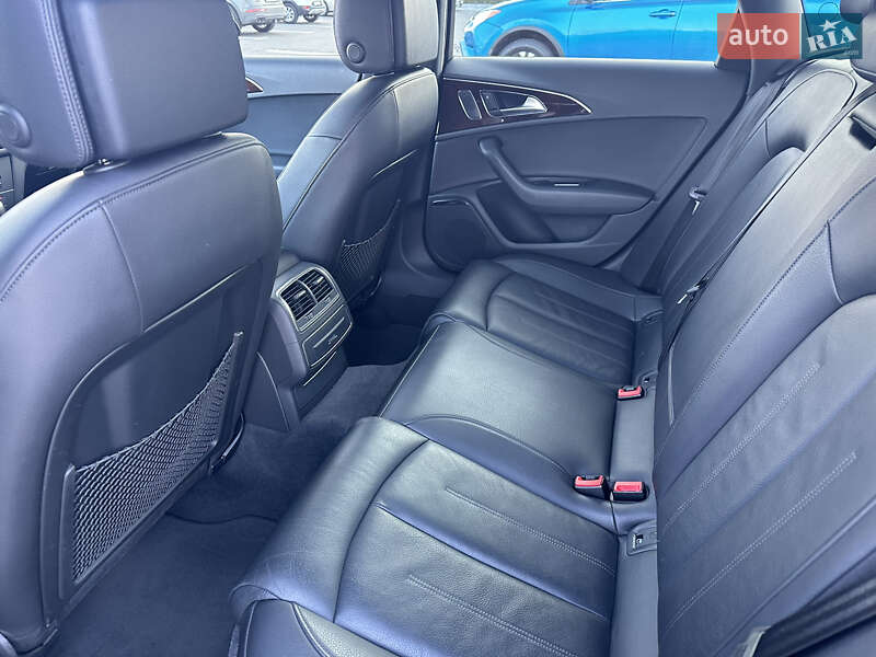 Седан Audi A6 2015 в Черновцах
