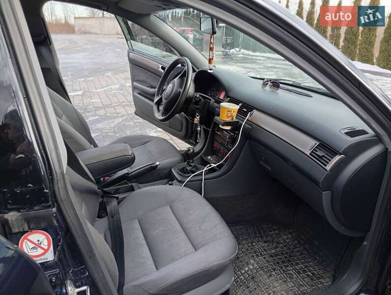 Седан Audi A6 1999 в Надворной