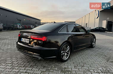 Седан Audi A6 2014 в 