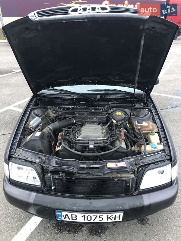 Седан Audi A6 1996 в Рівному