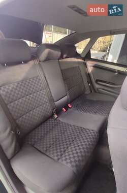 Седан Audi A6 1998 в 