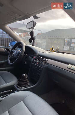 Седан Audi A6 1998 в 