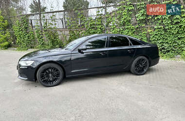 Седан Audi A6 2013 в 