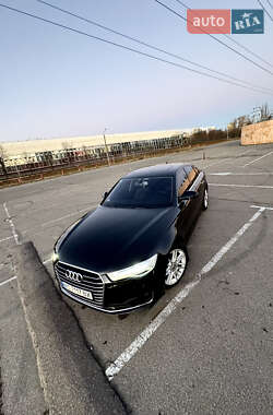 Седан Audi A6 2015 в 