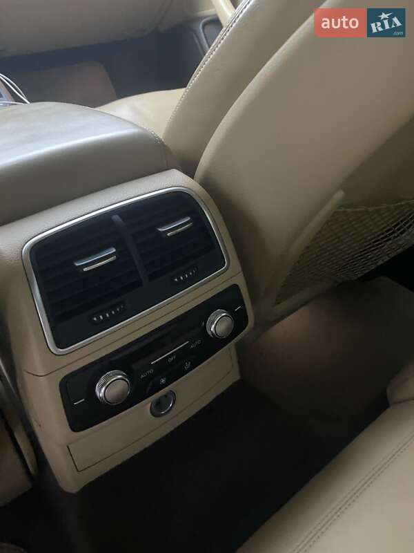 Седан Audi A6 2012 в Днепре