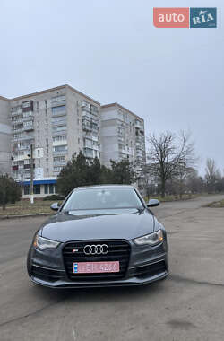 Седан Audi A6 2014 в Первомайську