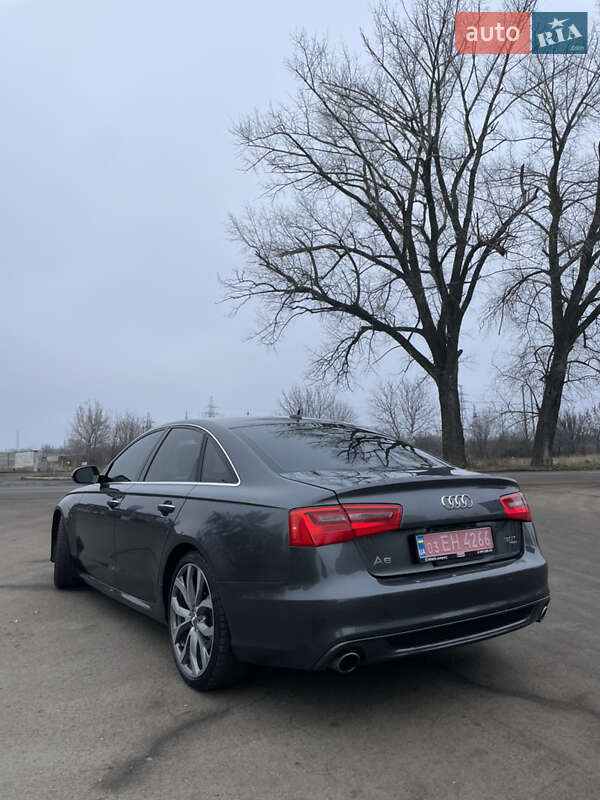 Седан Audi A6 2014 в Первомайську