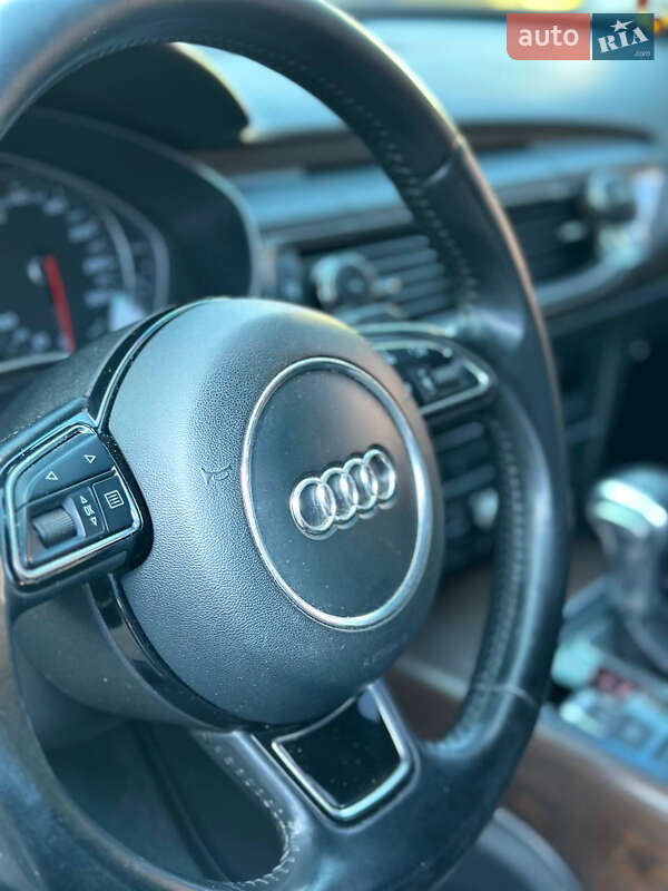 Седан Audi A6 2012 в Любомлі