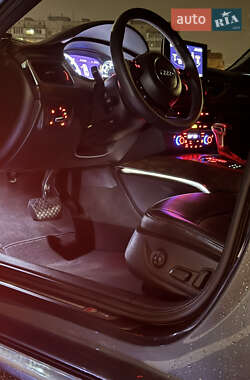 Седан Audi A6 2014 в 