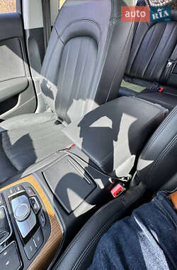 Седан Audi A6 2015 в 