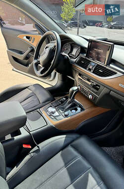 Седан Audi A6 2015 в 