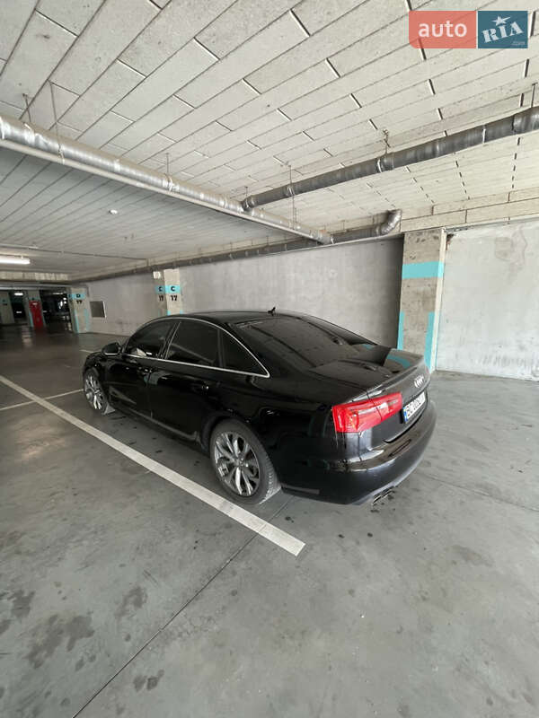 Седан Audi A6 2012 в Львове