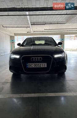 Седан Audi A6 2012 в 